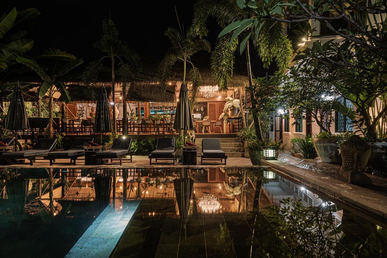 La Bastide De Caro Hotel Siem Reap Bagian luar foto