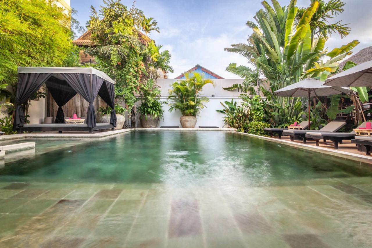 La Bastide De Caro Hotel Siem Reap Bagian luar foto